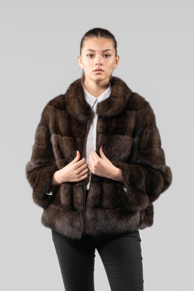 28.Short-Sable-Fur-Jacket-With-Horizontal-Layers-3