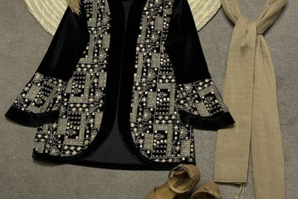 جدید ترین مدل های کت مجلسی با پارچه مخمل سوزن‌ دوزی